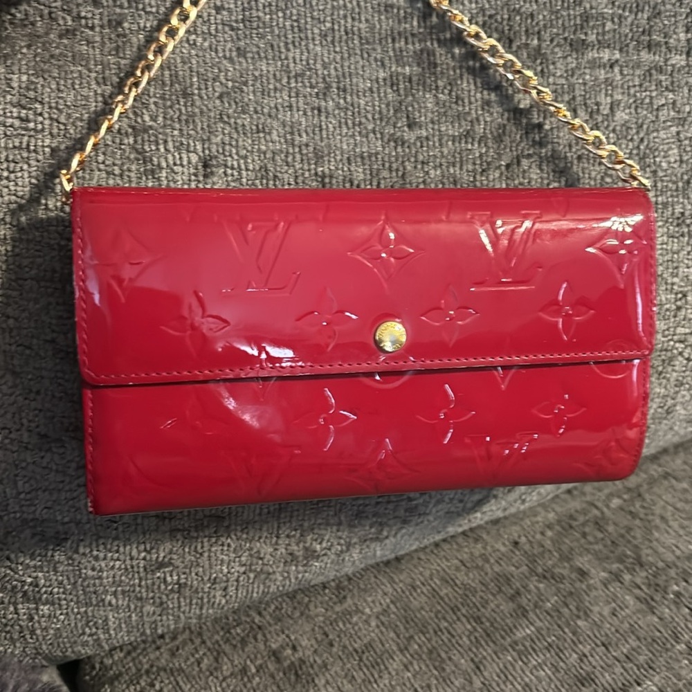 Louis Vuitton Red/Pink Women's wallet